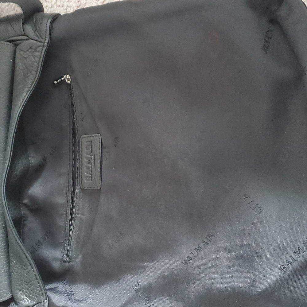 BALMAIN PARIS , Black Leather Men's And Women Shoulder Bag, Retail $1,450 - Picture 8 of 9